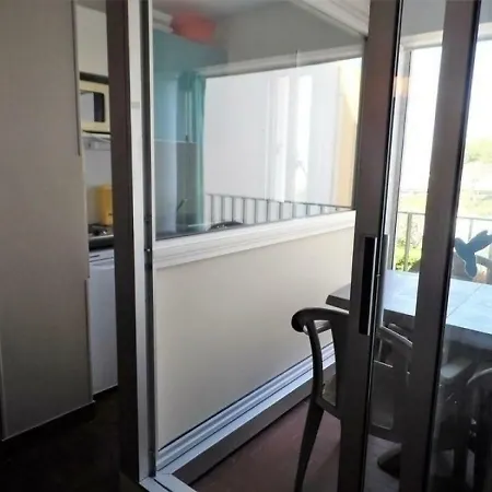Location Cap D'agde, 1 Piece, 2 Personnes 6 Agde